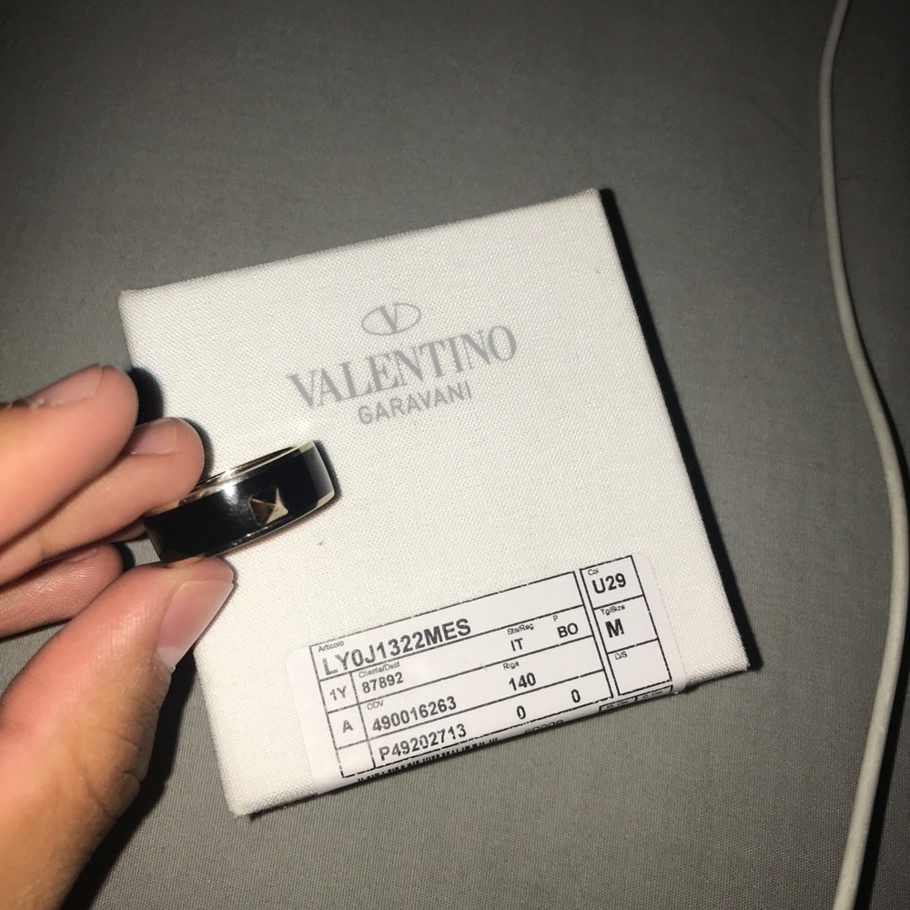 Men’s Valentino Ring!